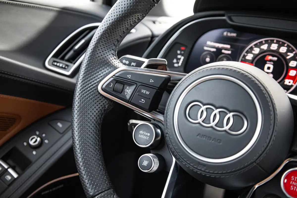 5.2 V10 620pk Performance quattro | Keramisch | B&O Sound | Carbon | Magnetic Ride
