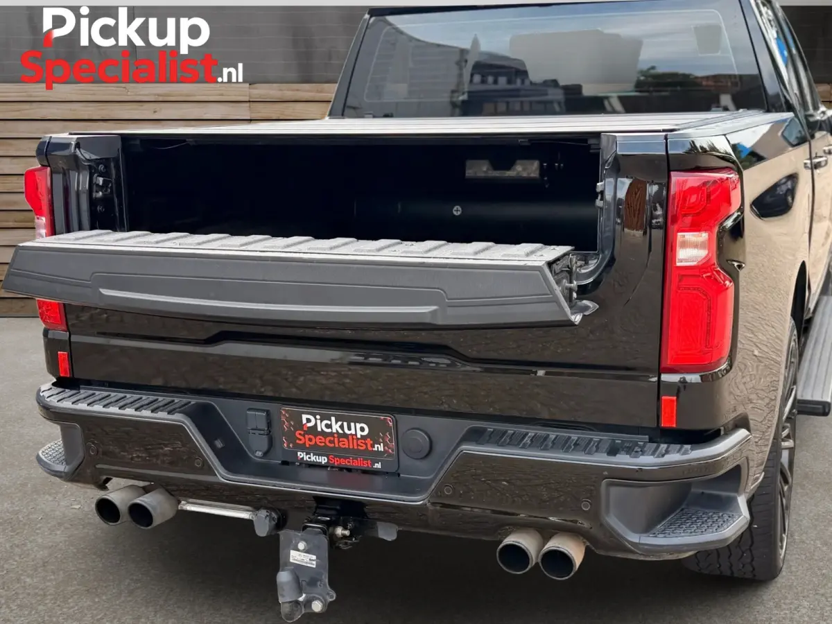 High Country 6.2 V8 426PK , DIKSTE VAN NL!! , 24 INCH WIELEN , BLACK ON BLACK
