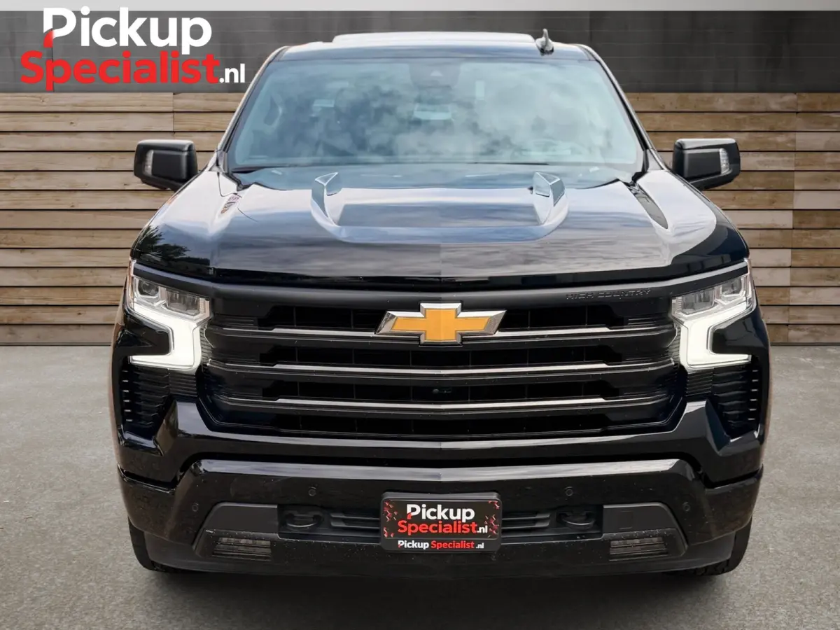High Country 6.2 V8 426PK , DIKSTE VAN NL!! , 24 INCH WIELEN , BLACK ON BLACK