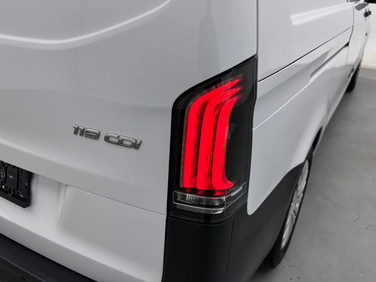 119 CDI L3 Pro Led Stoelverwarming Parkeerpakket Betimmering Cruise control