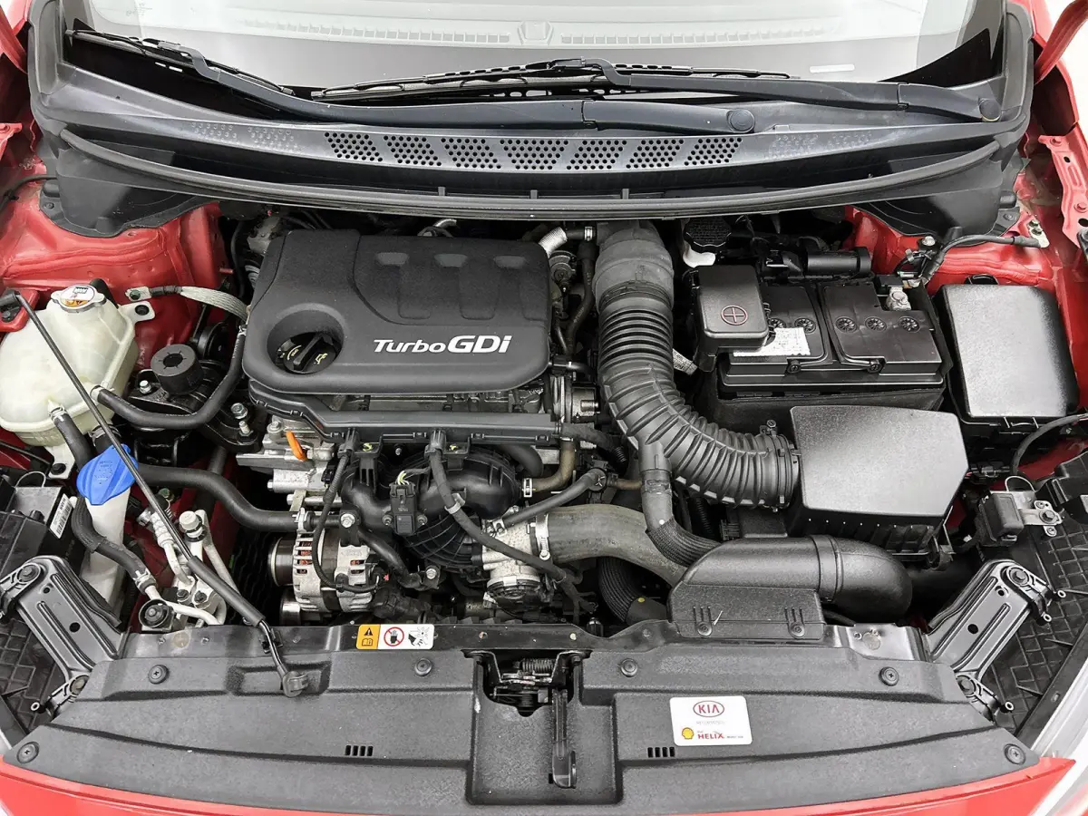 cee'd 1.0 T-GDi GT-Line | Keyless | Parkeer sensoren | Stoel/Stuur verwarming | Navigatie | Camera | Cruise control | Climate control | DAB |