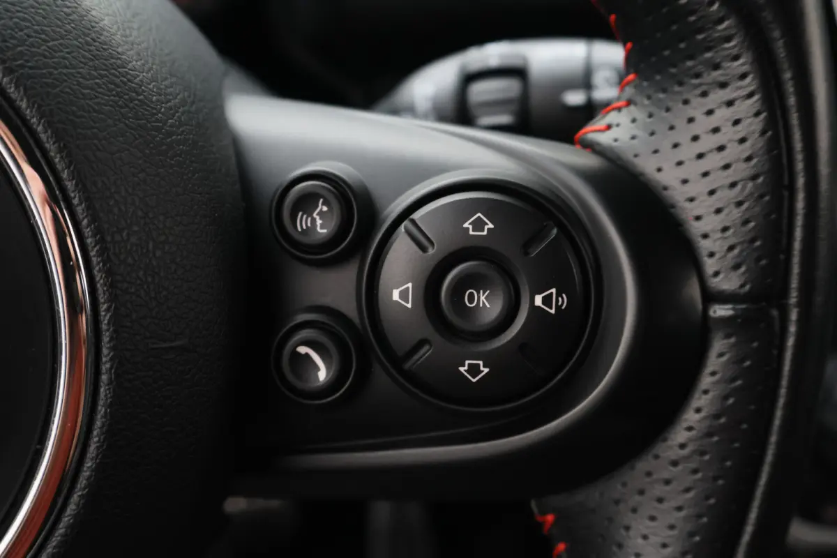 1.5 Cooper ALL4 Plug-in Hybrid JCW-Pakket, Climate, Stoelverwarming, LED, Cruise, Navigatie, 17"