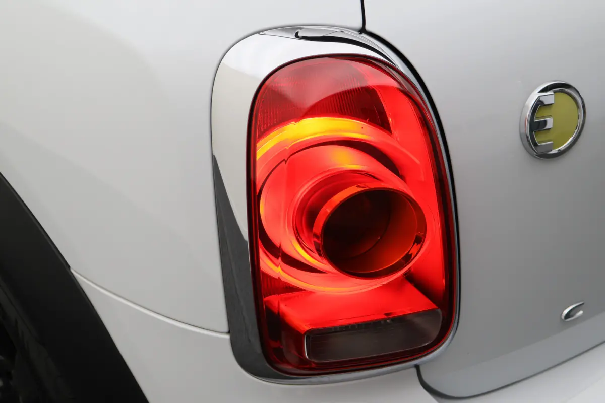 1.5 Cooper ALL4 Plug-in Hybrid JCW-Pakket, Climate, Stoelverwarming, LED, Cruise, Navigatie, 17"