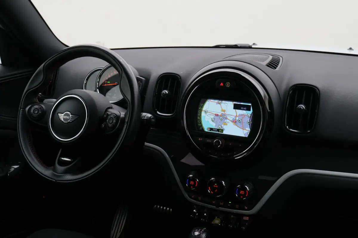 1.5 Cooper ALL4 Plug-in Hybrid JCW-Pakket, Climate, Stoelverwarming, LED, Cruise, Navigatie, 17"