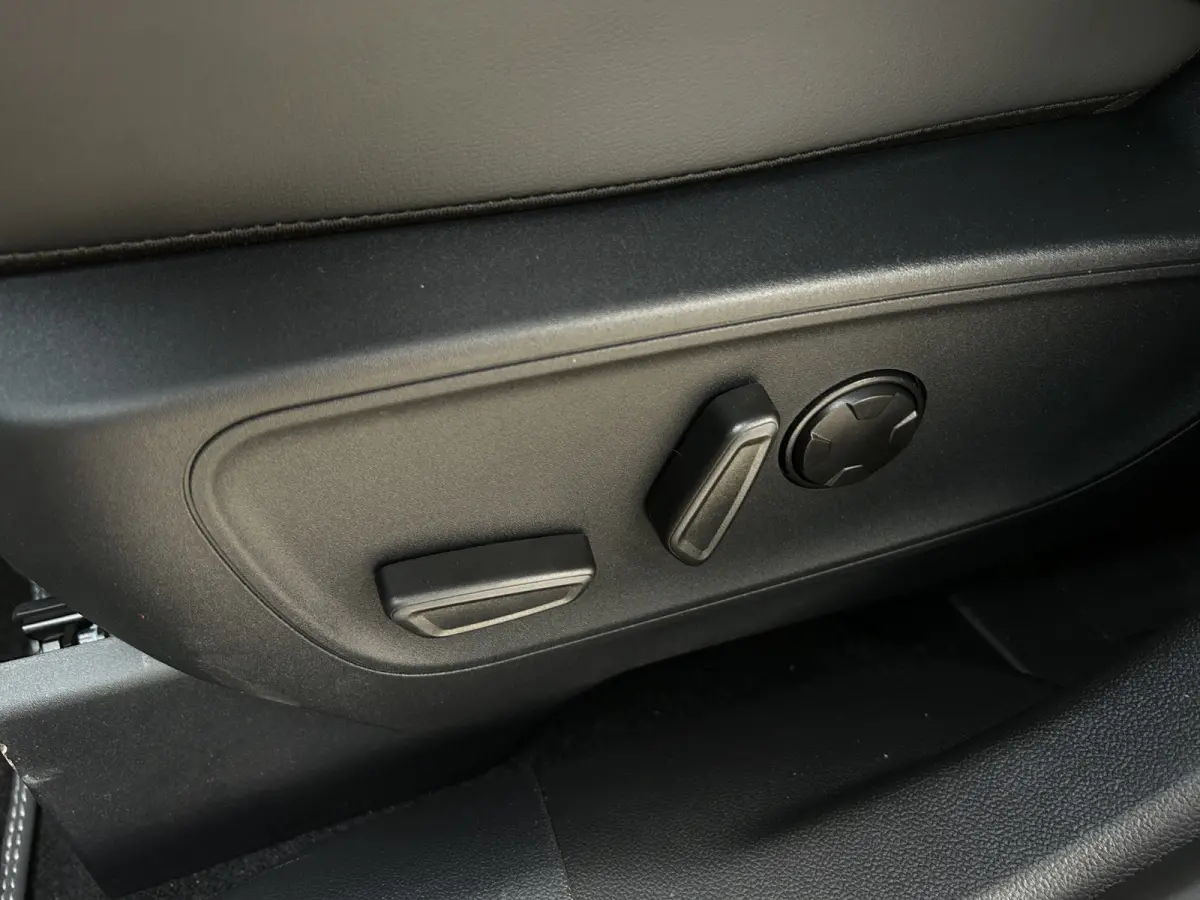 2.5 PHEV Active X | Winterpack | Pano | 360 Camera | Adap. Cruise Control | | Achterbank verwarmd | Achteruitrij assistent | Achteruitrijcamera