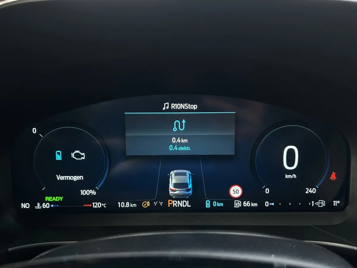 2.5 PHEV Active X | Winterpack | Pano | 360 Camera | Adap. Cruise Control | | Achterbank verwarmd | Achteruitrij assistent | Achteruitrijcamera