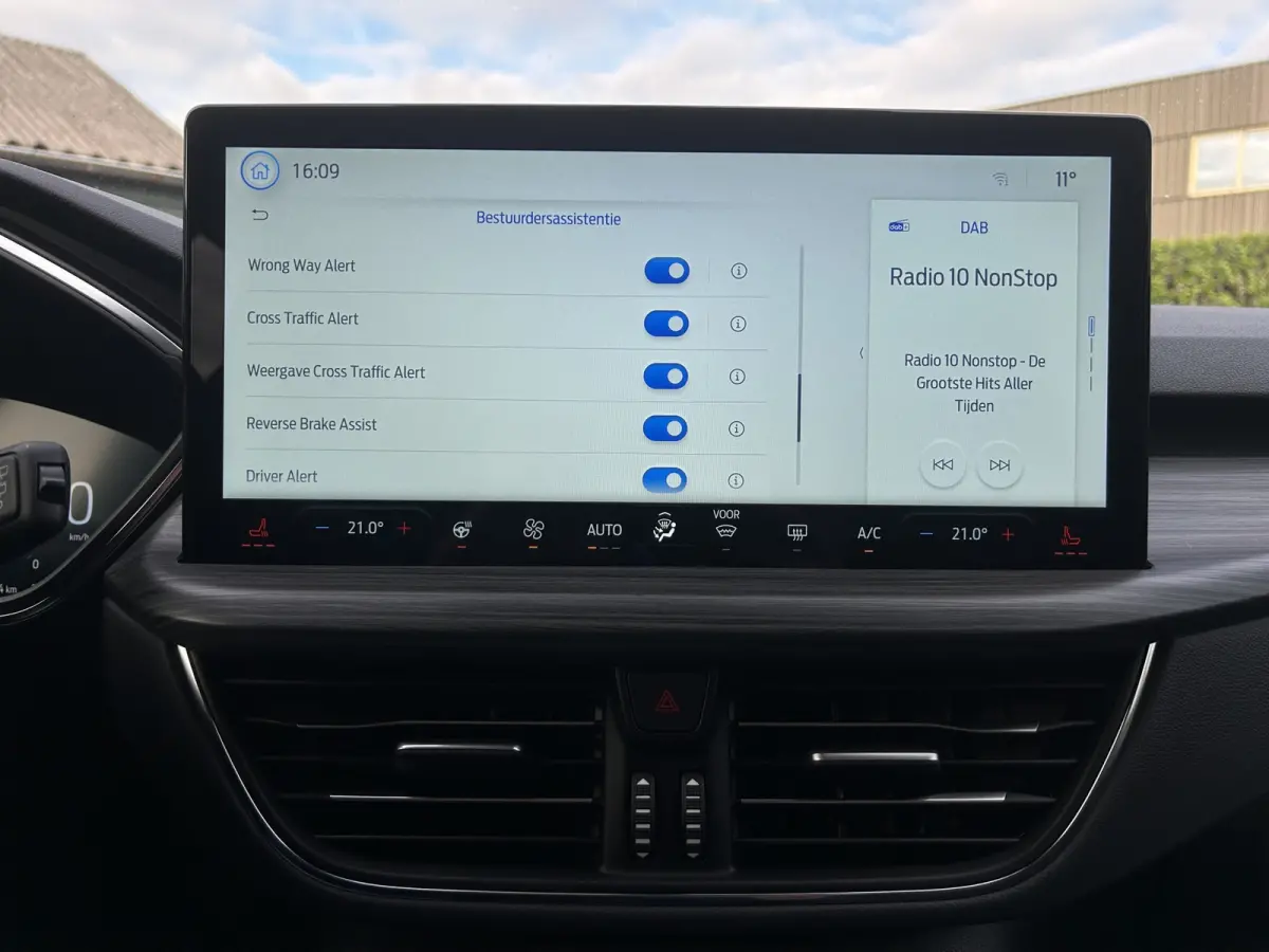 2.5 PHEV Active X | Winterpack | Pano | 360 Camera | Adap. Cruise Control | | Achterbank verwarmd | Achteruitrij assistent | Achteruitrijcamera