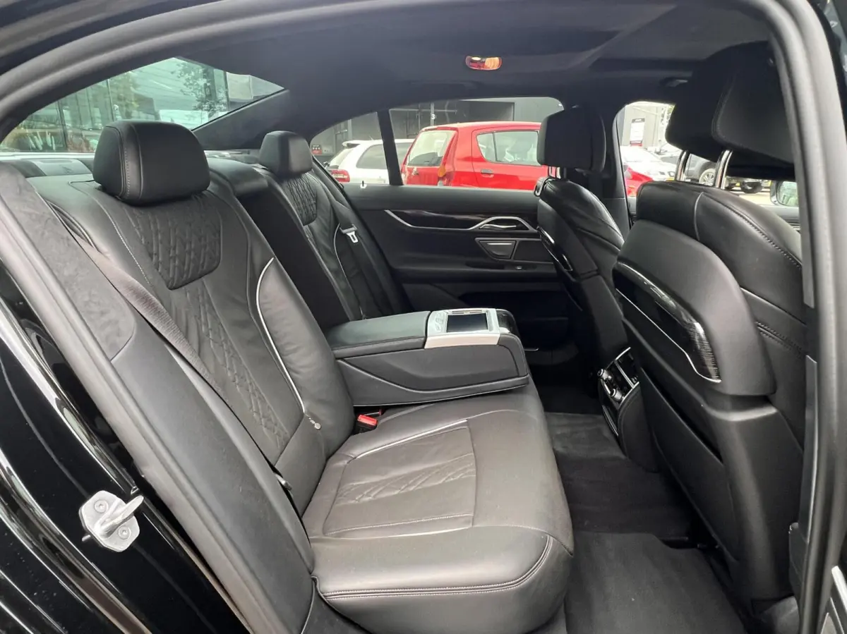 730d xDrive High Executive Full options Topstaat