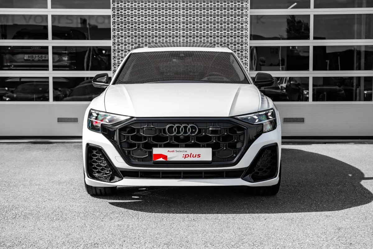 55 TFSI e quattro Pro Line Advanced| Panoramadak | Nachtzichtassistent | B&O | Vierwielbesturing | HUD | | Panoramadak | Nachtzichtassistent | B&O | Vierwielbesturing | HUD |