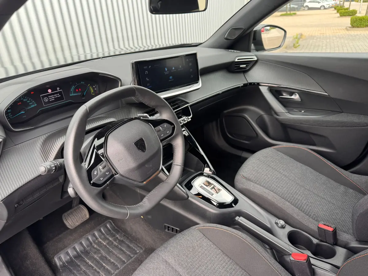 1.2 Hybrid 136PK Style Automaat | Draadloze Apple Carplay / Android Auto | Dab Ontvanger | Cruise Control | | Bluetooth telefoonvoorbereiding | Bots waarschuwing systeem | Elektronisch Stabi
