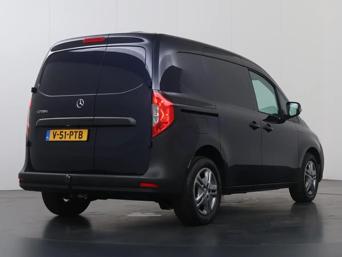 51kW | L1 | PRO | 280KM WLTP | | Navigatie | Parkeercamera | Cruise Control | Stoelverwarming | Certified