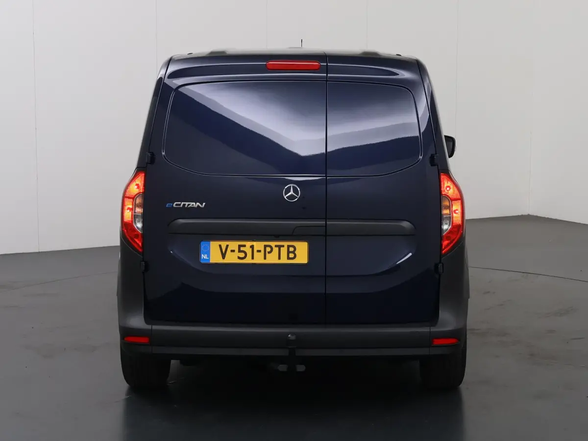 51kW | L1 | PRO | 280KM WLTP | | Navigatie | Parkeercamera | Cruise Control | Stoelverwarming | Certified