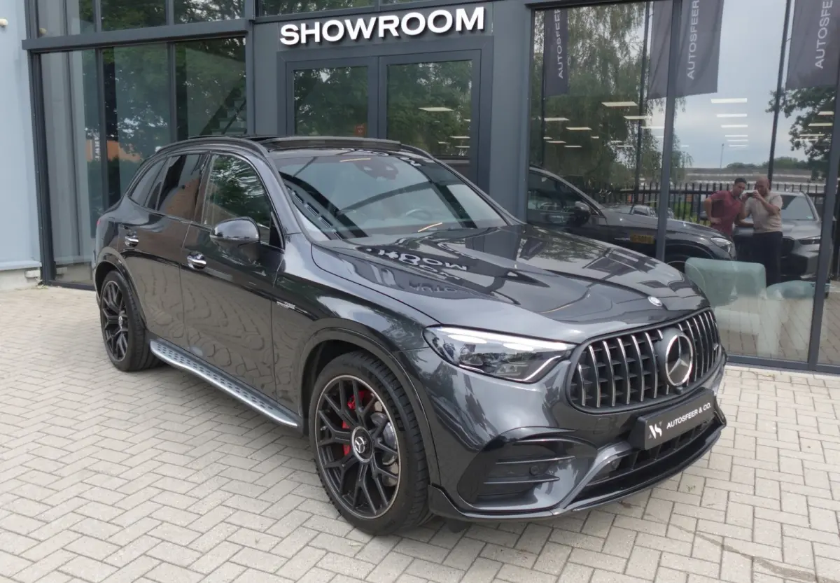 AMG 63 S E Performance PANO BOMVOL'