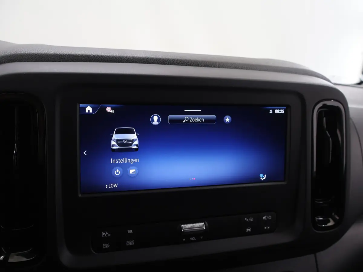 116 CDI | Aut. | Lang L2 | Parkeercamera | Navigatie | 3-zits | Dodehoekwaarschuwing | Achterdeuren 270° | Airco | Stoelverwarming | Spiegelpakket | Certified