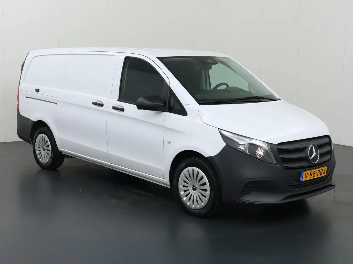 116 CDI | Aut. | Lang L2 | Parkeercamera | Navigatie | 3-zits | Dodehoekwaarschuwing | Achterdeuren 270° | Airco | Stoelverwarming | Spiegelpakket | Certified