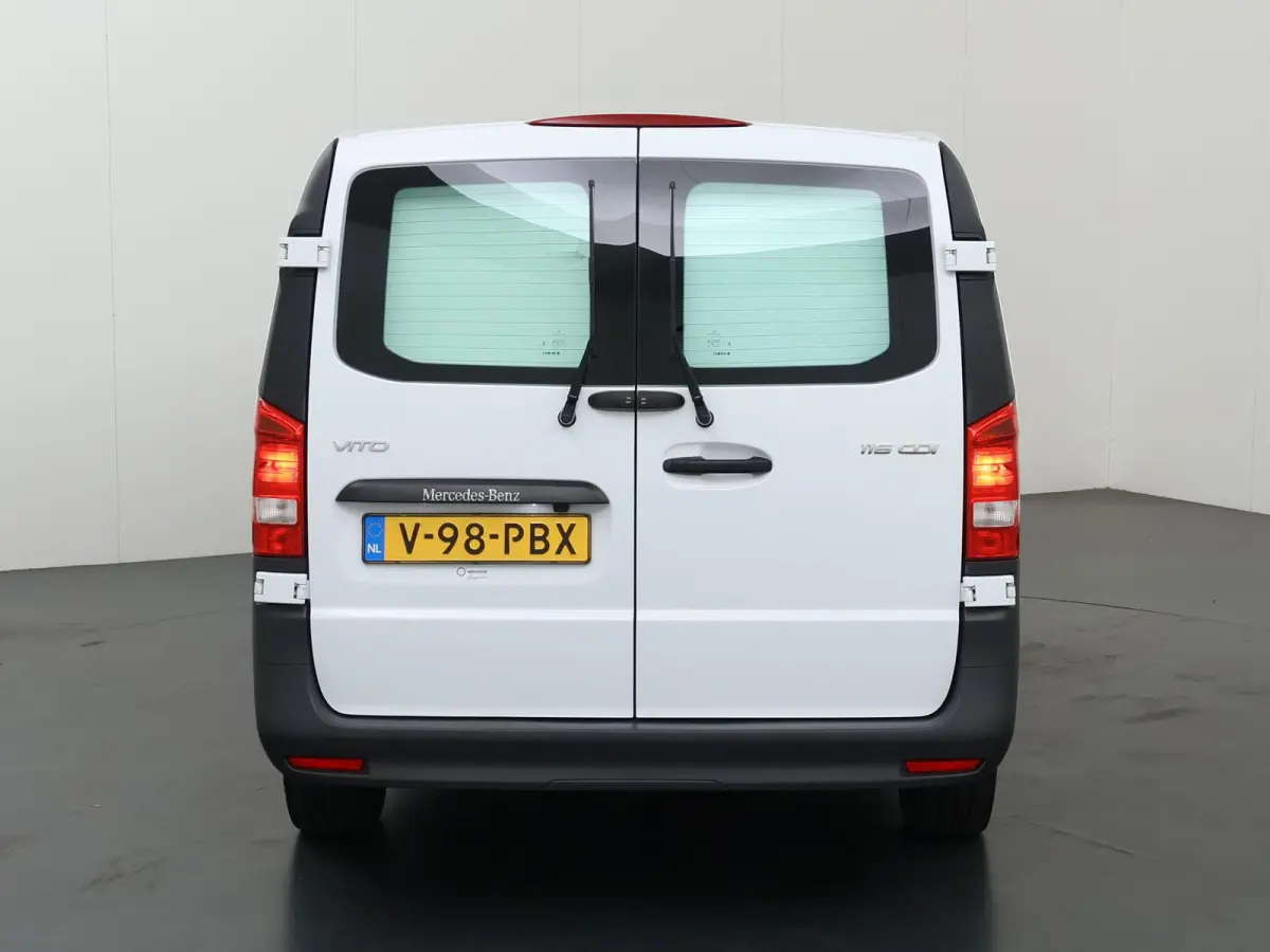 116 CDI | Aut. | Lang L2 | Parkeercamera | Navigatie | 3-zits | Dodehoekwaarschuwing | Achterdeuren 270° | Airco | Stoelverwarming | Spiegelpakket | Certified
