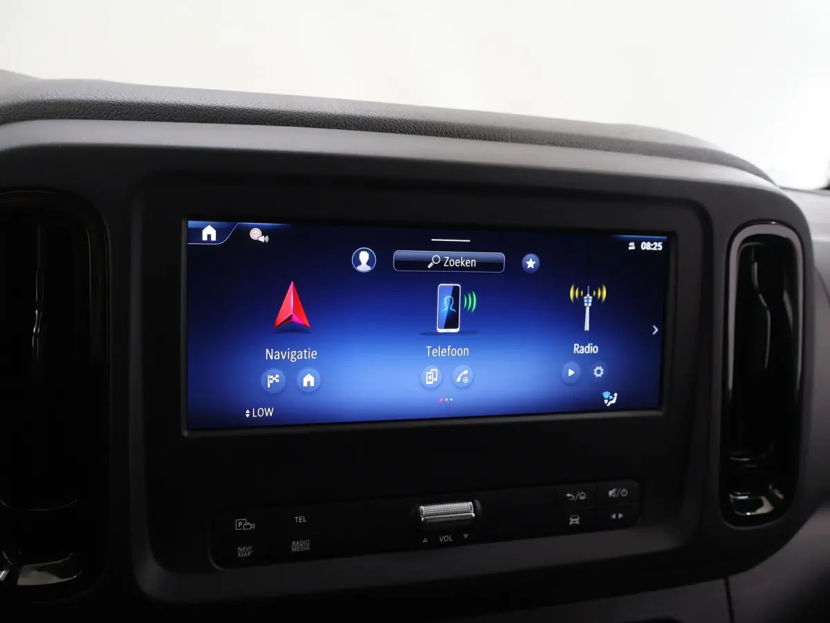 116 CDI | Aut. | Lang L2 | Parkeercamera | Navigatie | 3-zits | Dodehoekwaarschuwing | Achterdeuren 270° | Airco | Stoelverwarming | Spiegelpakket | Certified