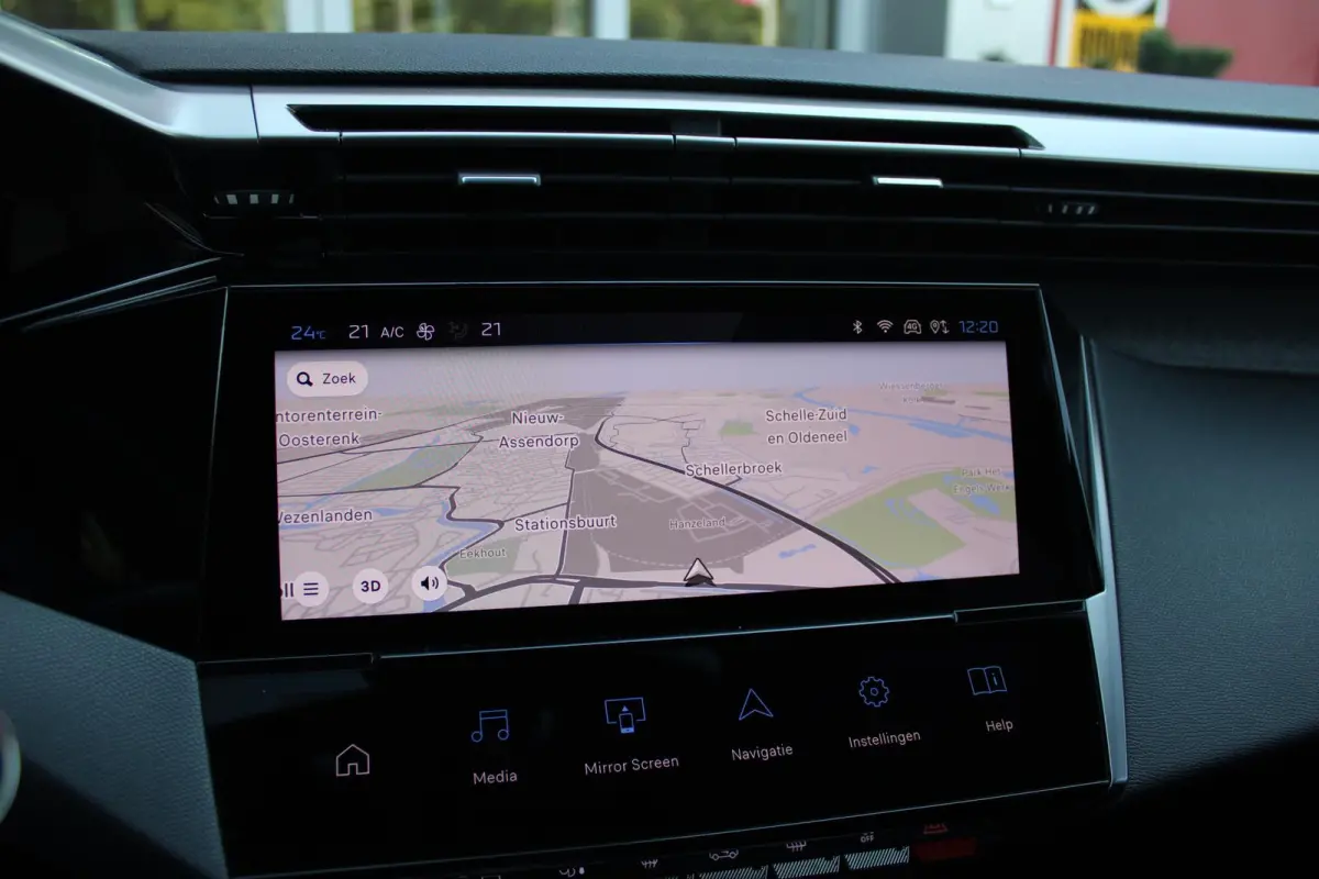 1.2 130PK AUTOMAAT ALLURE PACK BUSINESS | NAVIGATIE | DRAADLOZE APPLE CARPLAY/ANDROID AUTO | ACHTERUITRIJ CAMERA | KEYLESS ENTRY/START | LICHTMETALEN VELGEN 17" | DAB+ RADIO | ADAPTIVE CRUIS