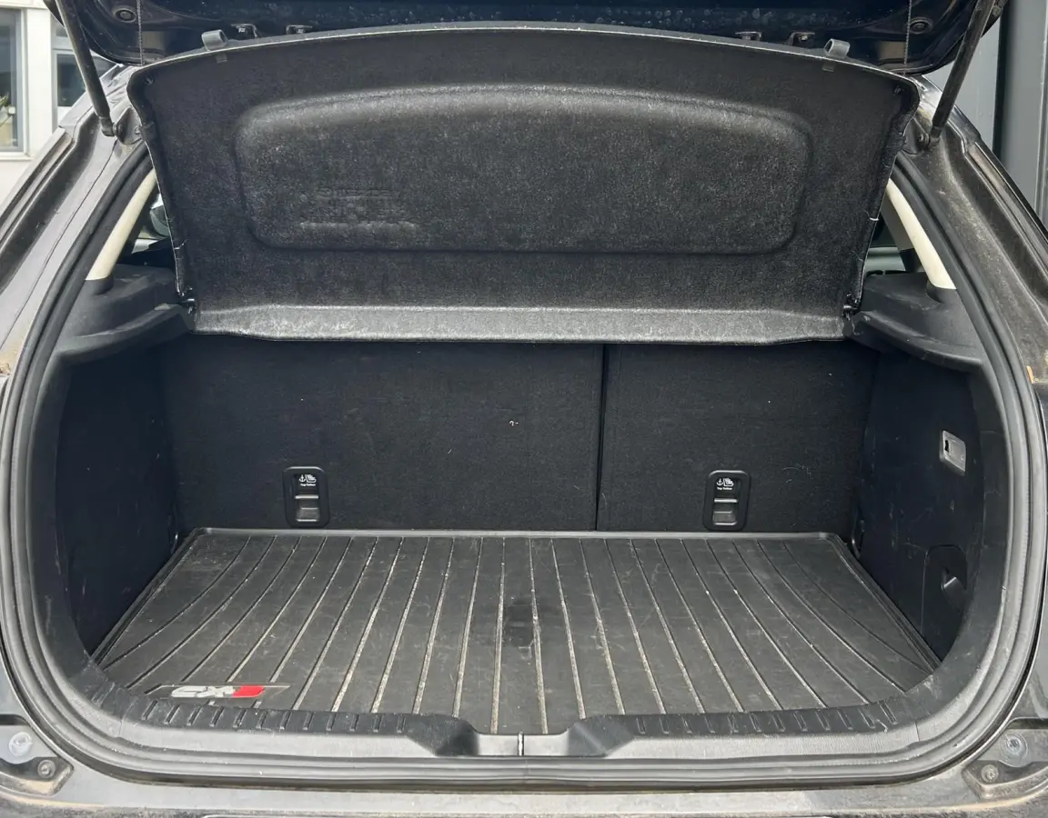 2.0 SkyActiv-G 120 GT-M 120PK | 2e Eigenaar | NL AUTO | 18 Inch | Navigatie | Achteruitrijcamera | Climate Control | Head Up Display | BOSE | Lederen Bekleding | Elektrische Stoelen | Stoelv