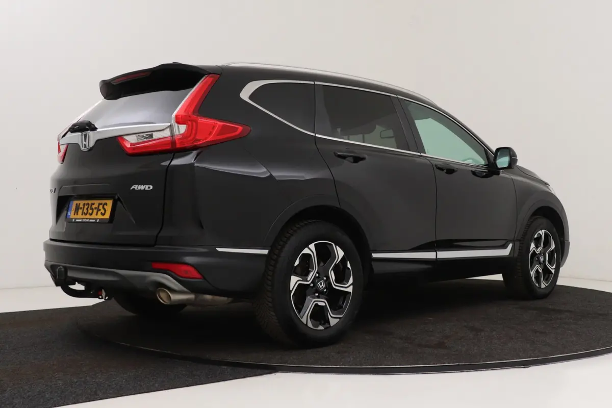 1.5 AWD Lifestyle | Trekhaak | 2000kg Trekgewicht | Leder | Dodehoekdet. | CarPlay | Stoelverwarming | PDC |