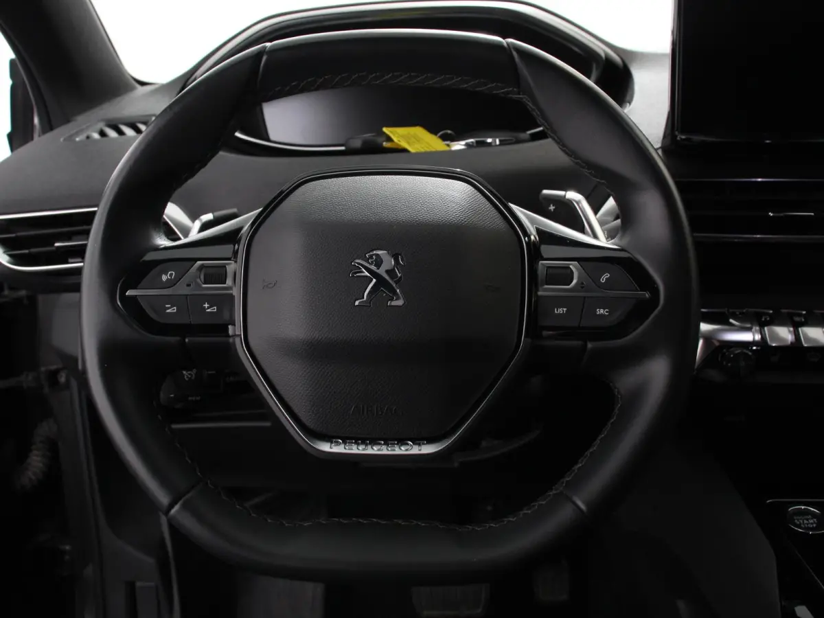 1.6 Hybrid 225PK Allure Pack Navigatie Apple Carplay/Android Auto Camera Parkeersensoren Adaptive Cruise Control Dodehoek assistent Stoelverwarming Climate Control Virtual Cockpit  Lichtmeta