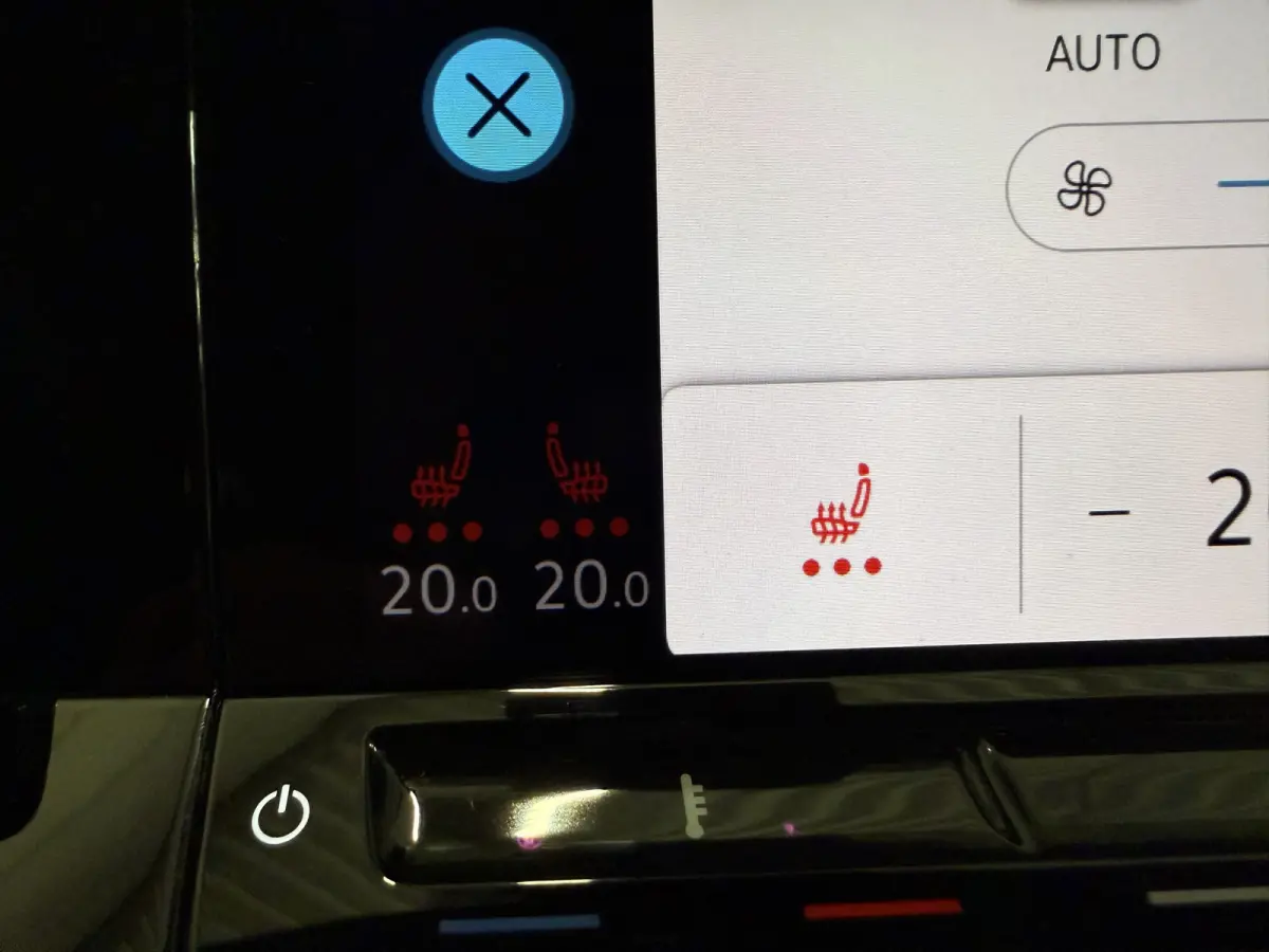 1.4 eHybrid Life 7p. TREKHAAK/ACC/ELECTR.SCHUIFDEUREN/SOH 92%/CAMERA/17"/CARPLAY/STOEL+STUURVERW/ELECTR.A.KLEP/PRIVACY/REFLEXSILBER/VOLLEDIG VW DEALER HISTORIE