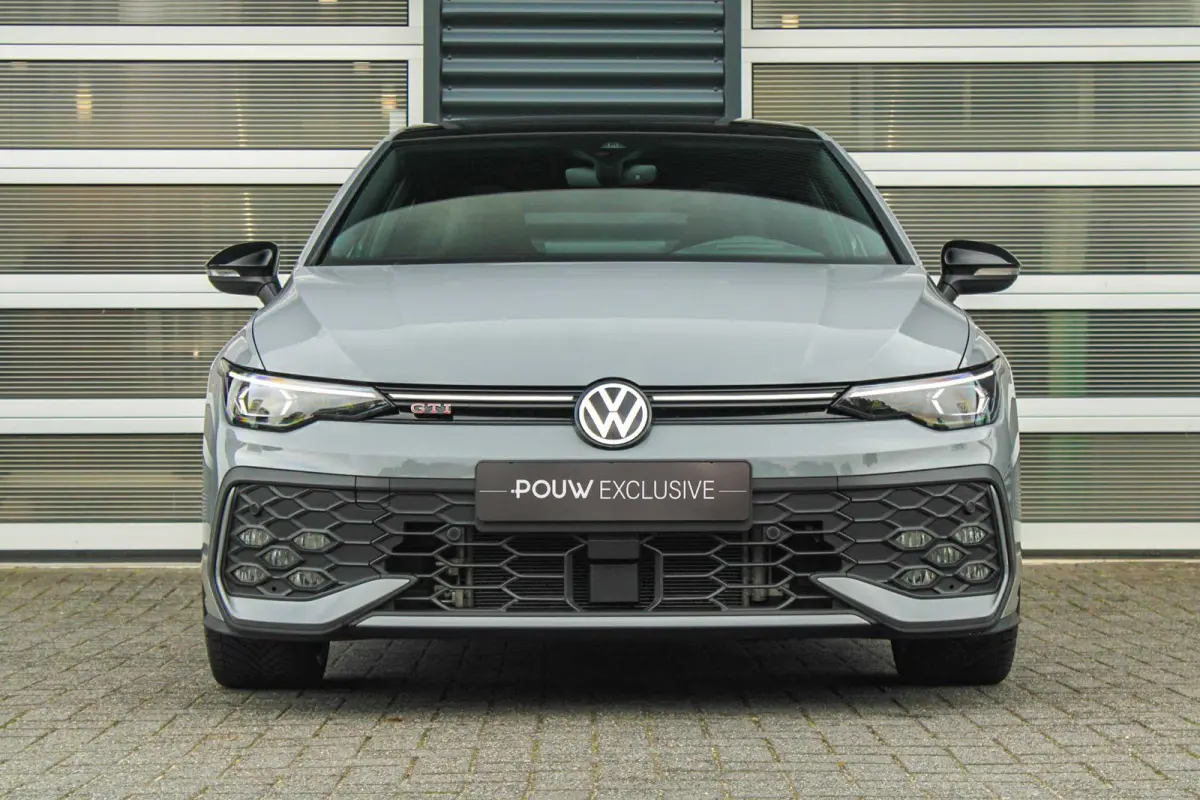 GTI 2.0 TSI 265pk DSG | DCC Onderstel | Panoramadak | Camera | 19" Estoril Velgen