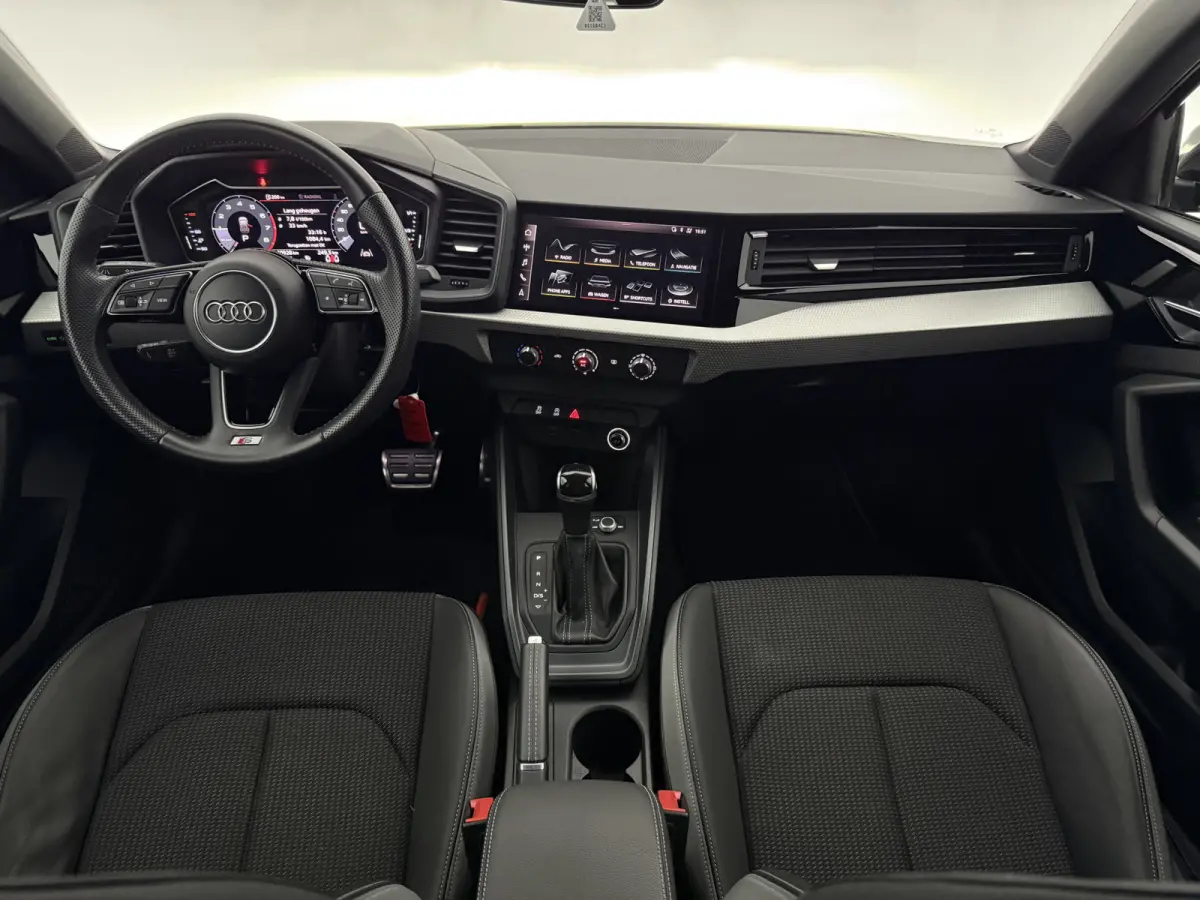 30 TFSI S-Line | Virtual | Cruise | Carplay | Keyless | Parkeersens. | LED | NAP