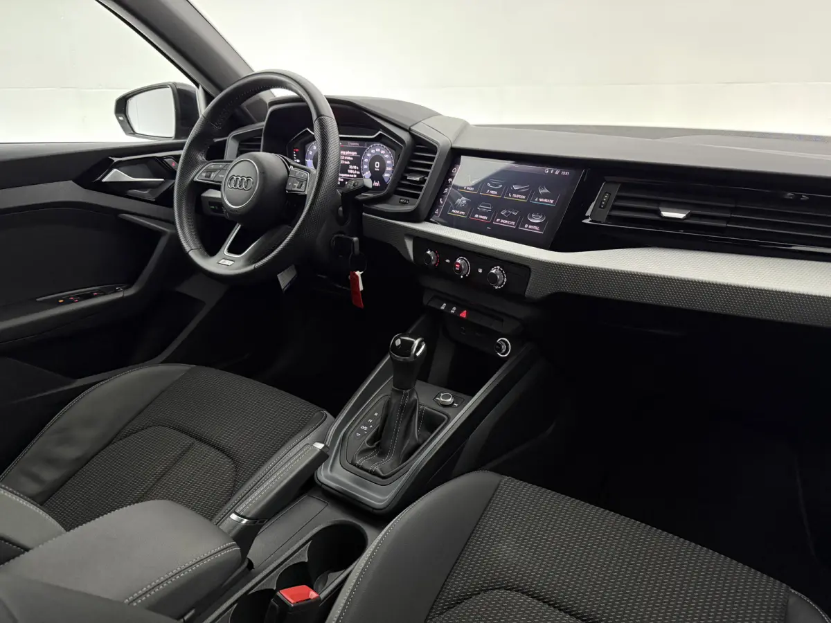 30 TFSI S-Line | Virtual | Cruise | Carplay | Keyless | Parkeersens. | LED | NAP
