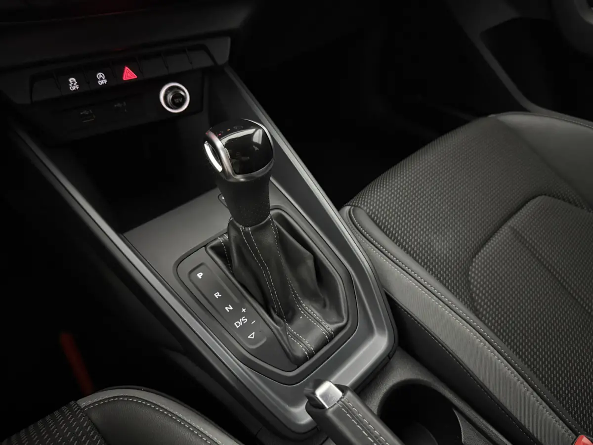 30 TFSI S-Line | Automaat | Virtual | Cruise | Carplay | Keyless | Parkeersens. | LED | NAP