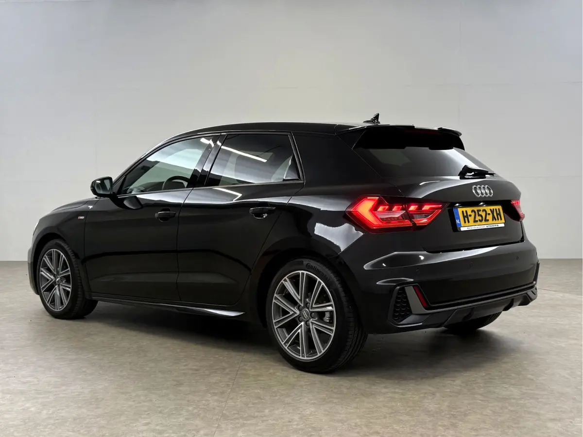 30 TFSI S-Line | Virtual | Cruise | Carplay | Keyless | Parkeersens. | LED | NAP