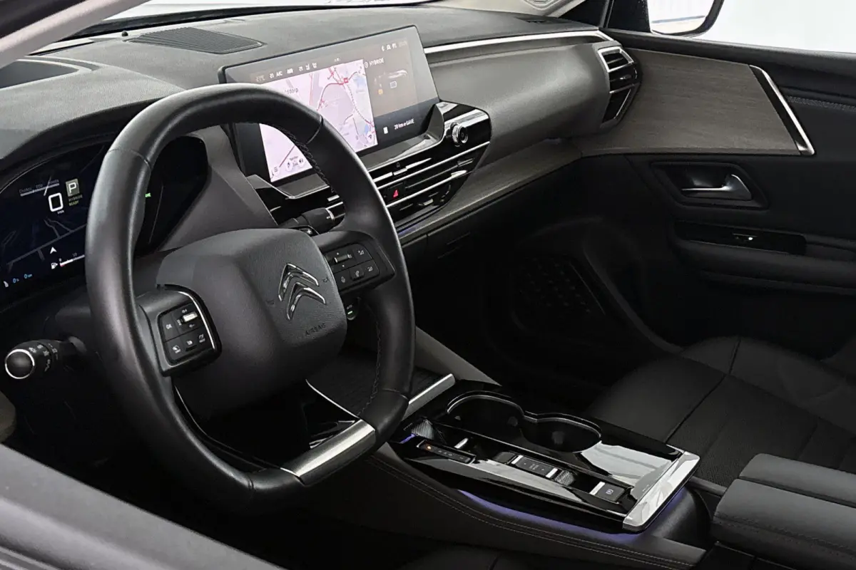 Shine 1.6 PHEV 225 pk Pano Schuifdak Massagestoelen Memory Keyless