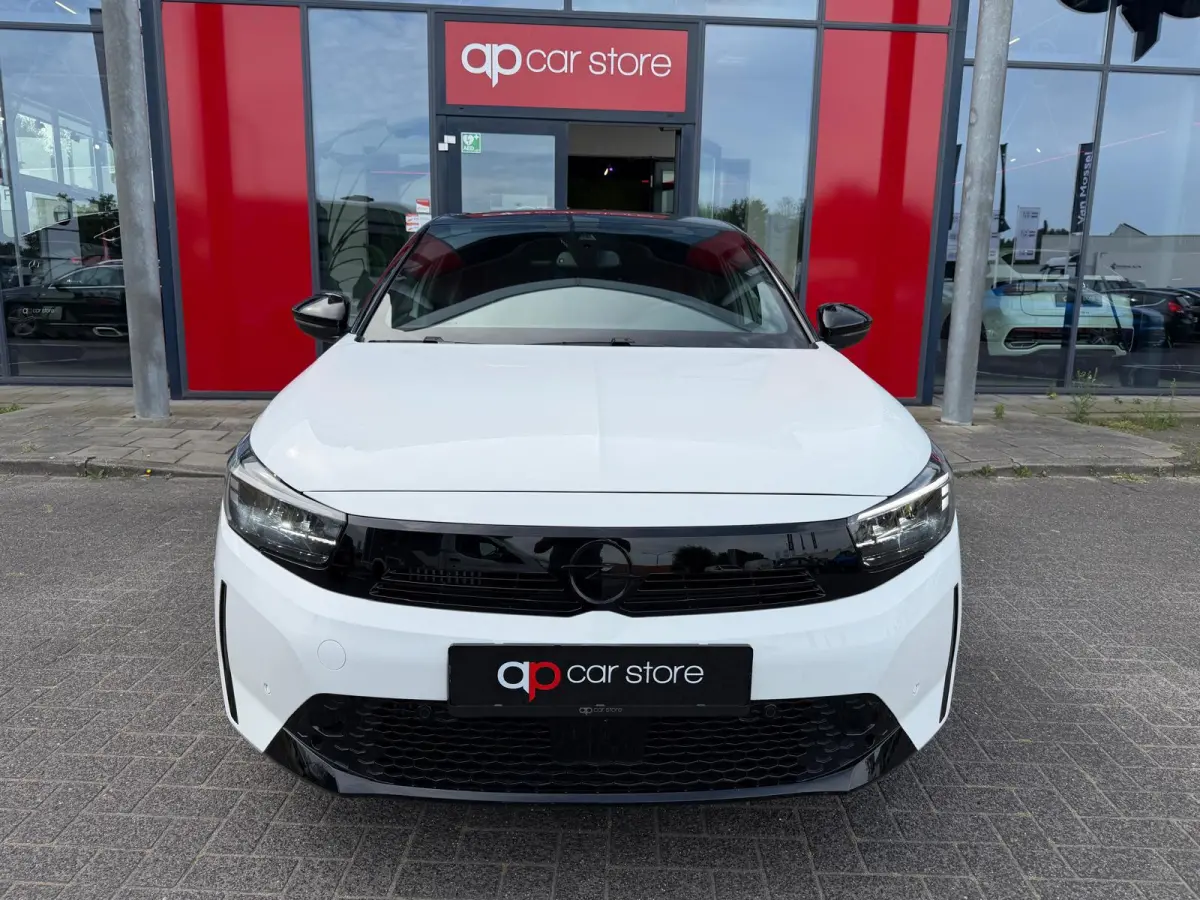 1.2 Turbo GS | LED | 360 Camera | Carplay | Keyless Start | Two Tone |