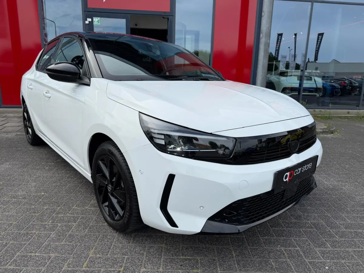 1.2 Turbo GS | LED | 360 Camera | Carplay | Keyless Start | Two Tone |