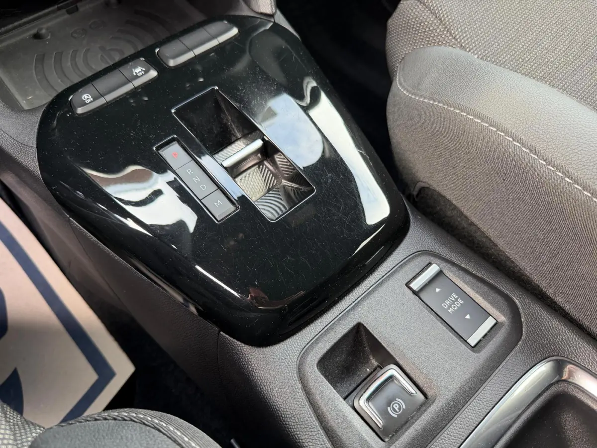 1.2 Turbo GS | LED | 360 Camera | Carplay | Keyless Start | Two Tone |