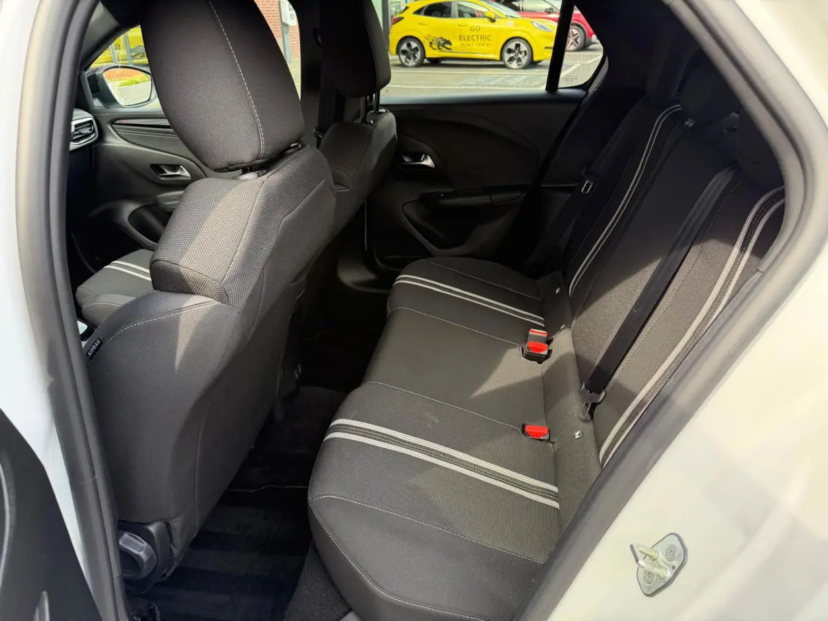 1.2 Turbo GS | LED | 360 Camera | Carplay | Keyless Start | Two Tone |