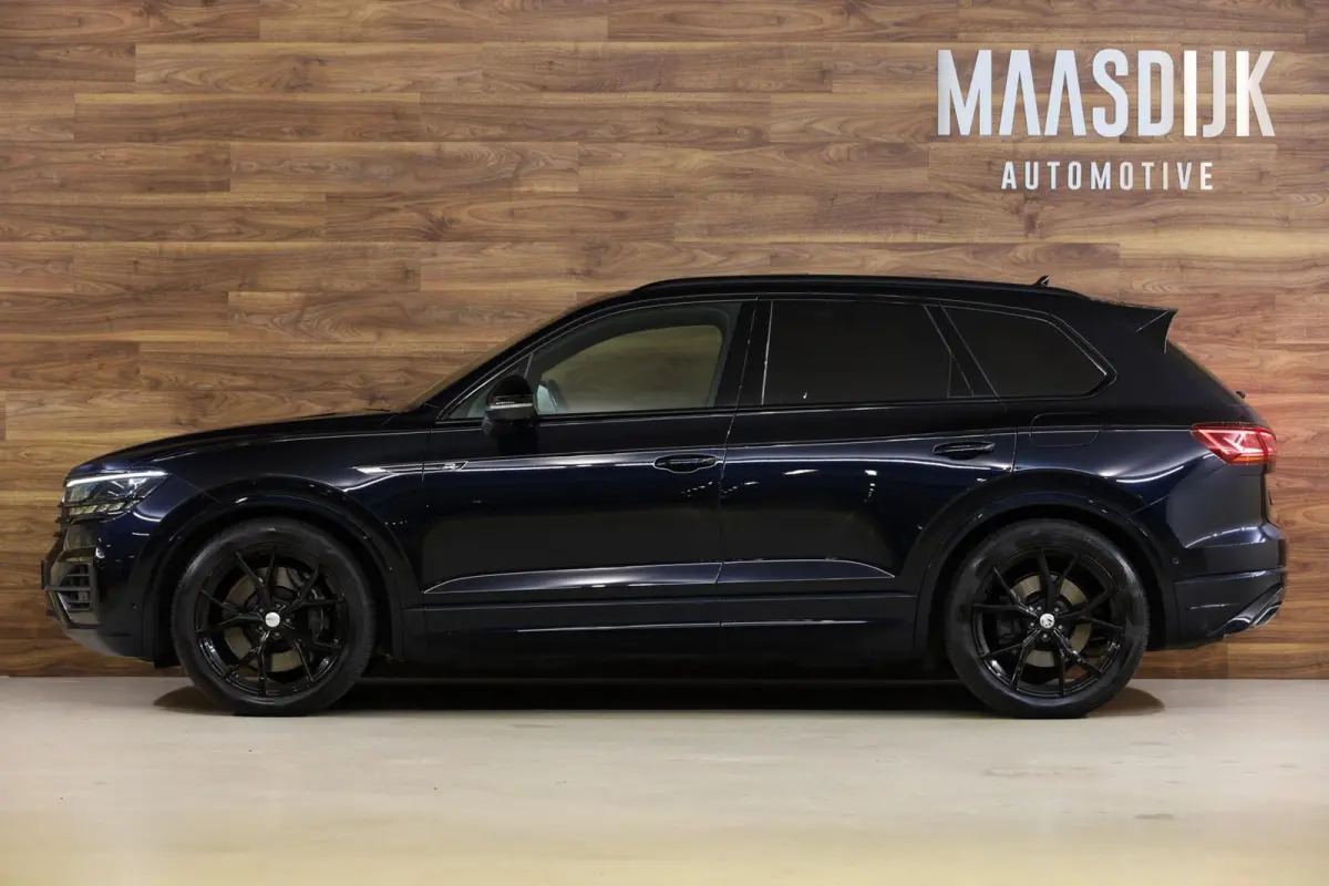 3.0 TSi 4MOTION R|Massage|Pano|HUD|Trekhaak|