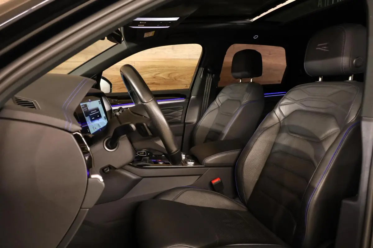 3.0 TSi 4MOTION R|Massage|Pano|HUD|Trekhaak|