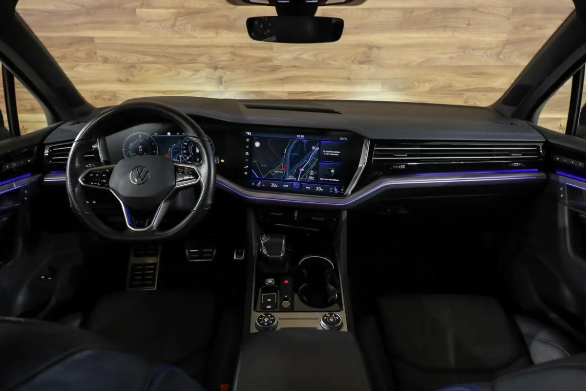 3.0 TSi 4MOTION R|Massage|Pano|HUD|Trekhaak|
