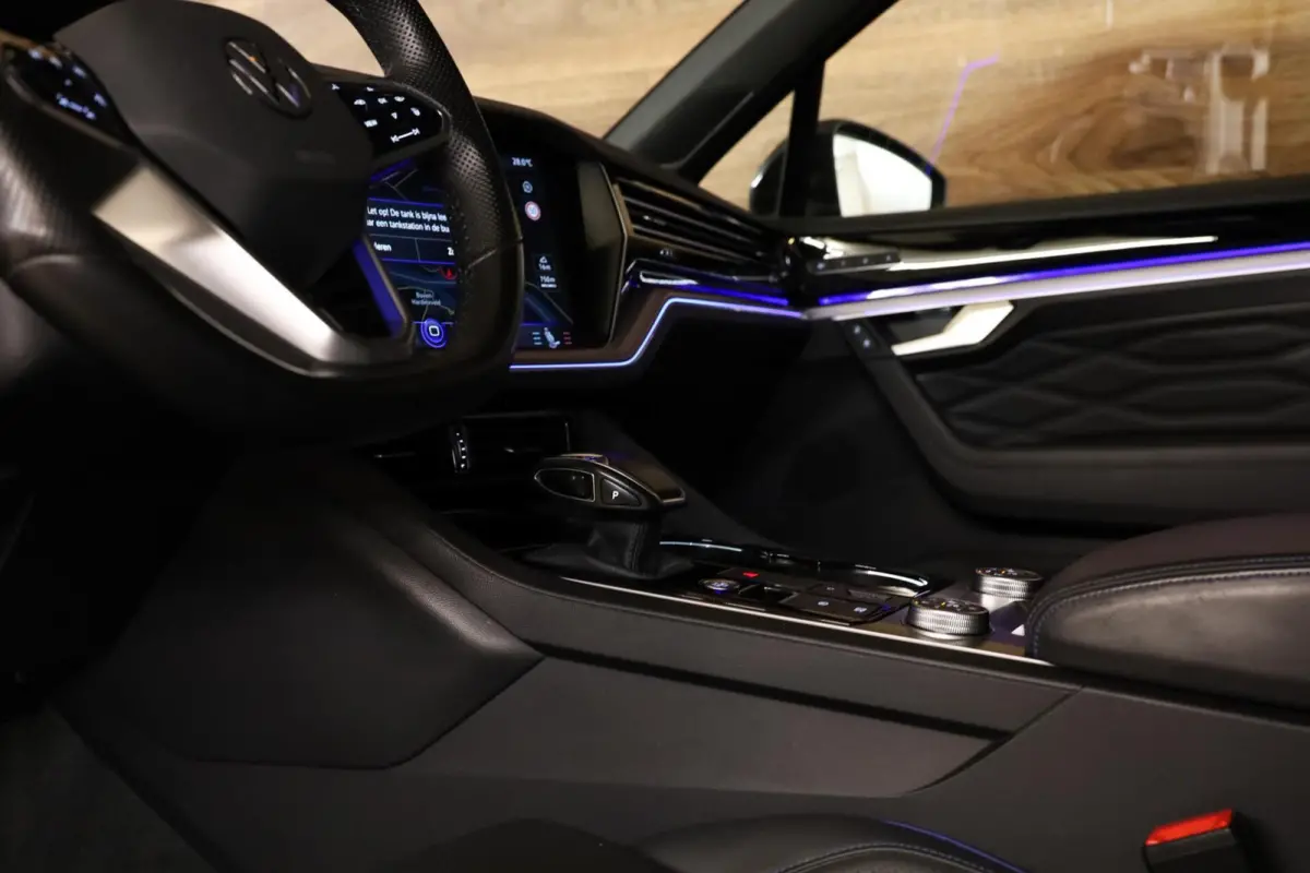 3.0 TSi 4MOTION R|Massage|Pano|HUD|Trekhaak|