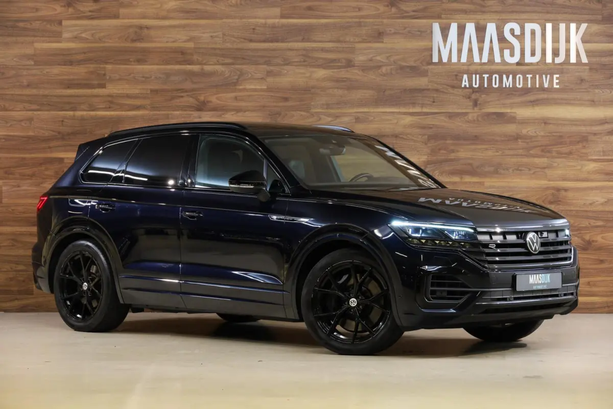 3.0 TSi 4MOTION R|Massage|Pano|HUD|Trekhaak|