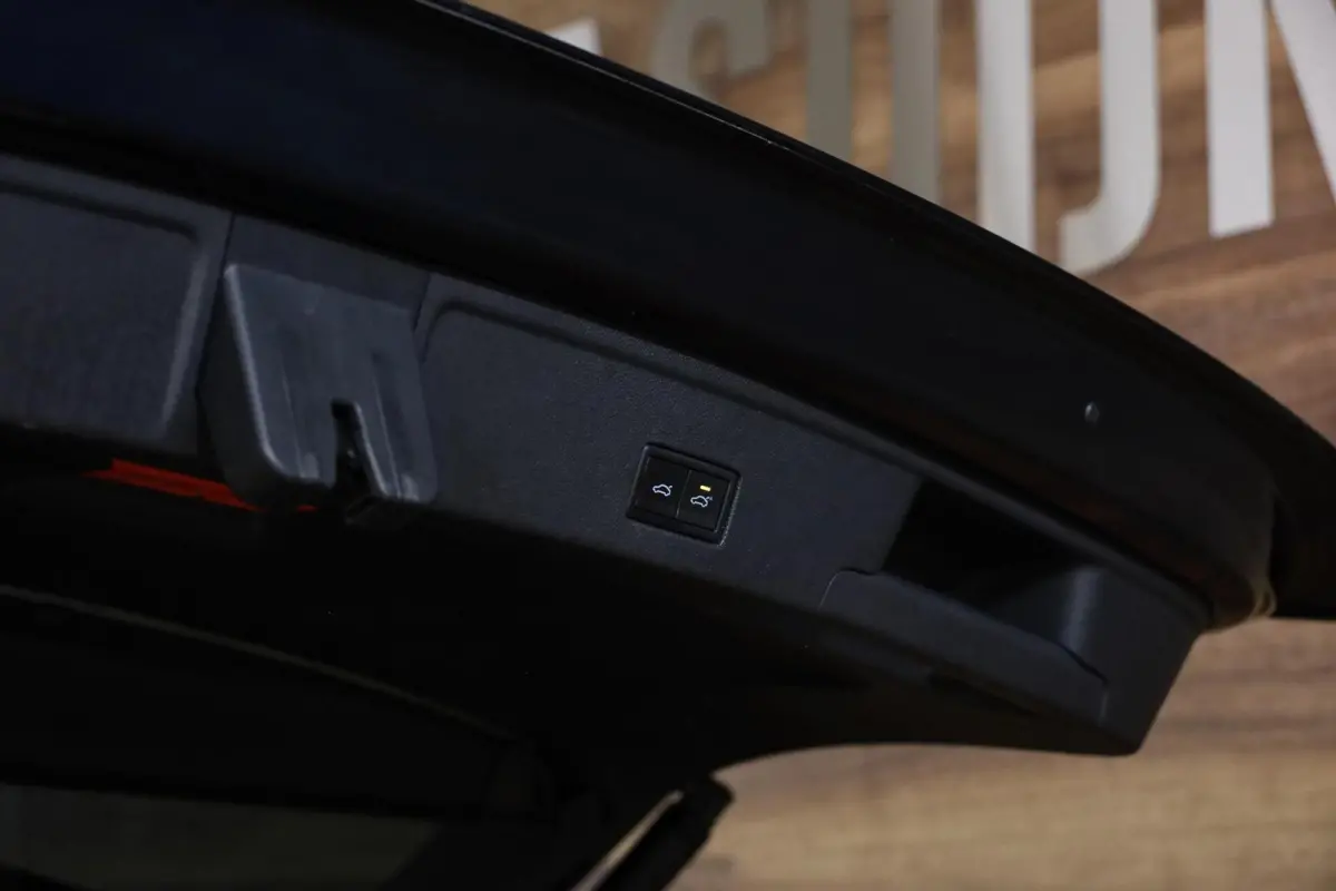 3.0 TSi 4MOTION R|Massage|Pano|HUD|Trekhaak|