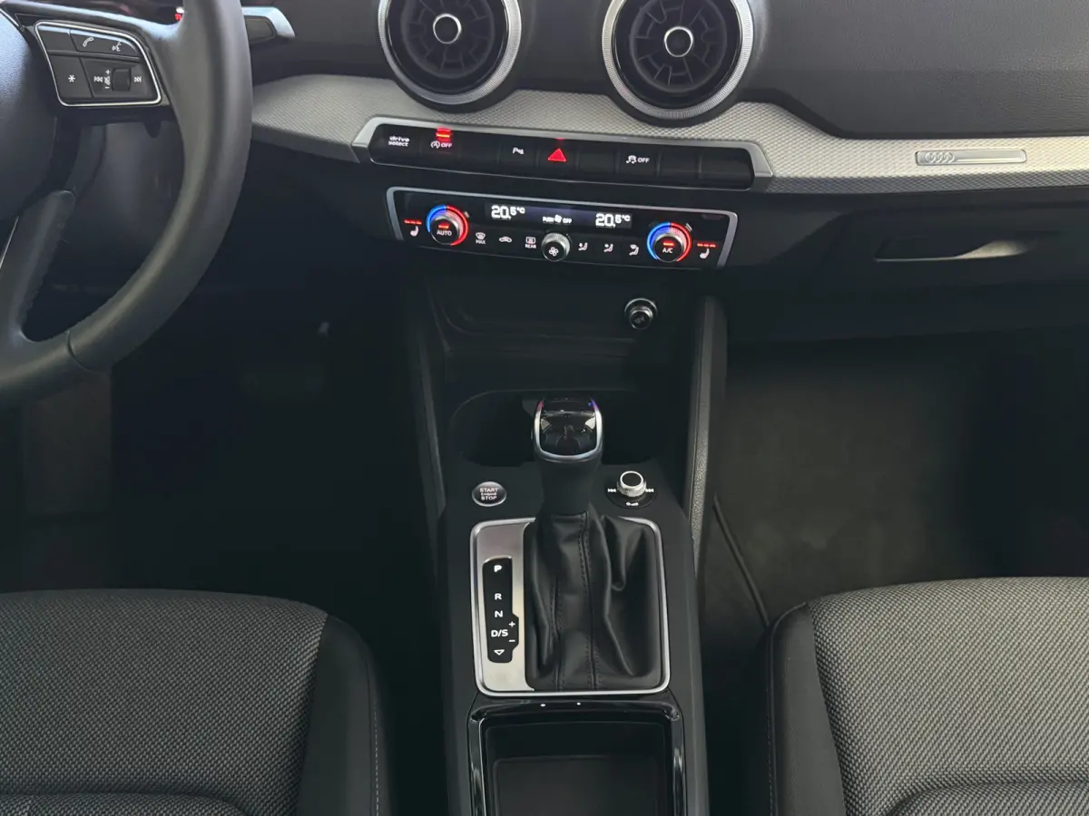 35 TFSI 1.5 S-LINE 150PK PANO SCHUIFDAK VIR.COCKPIT ELEK.KLEP TOUCHSCREEN CARPLAY NAVI CAMERA MATRIX LED STOELVERW. PDC KEYLESS 2026 S-EDITION