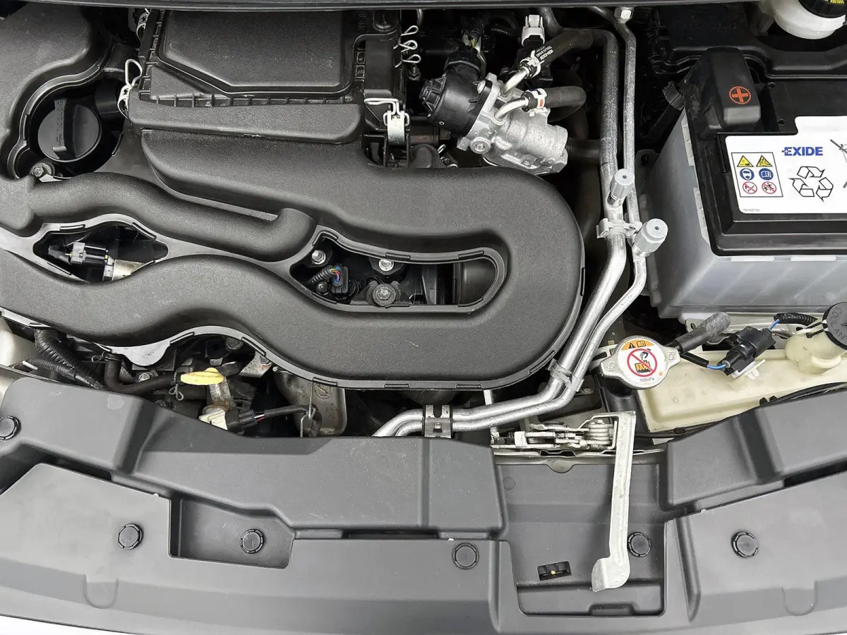 1.0 72pk Active | Airco | Bluetooth  | IsoFix |