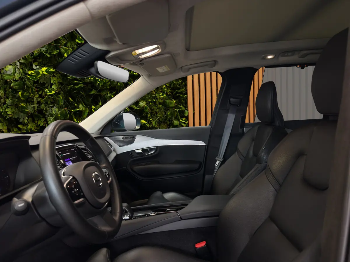 2.0 T8 Recharge AWD Ultimate Bright | Luchtvering | Leder | Stoel/Stuurverwarming | Harman&Kardon|