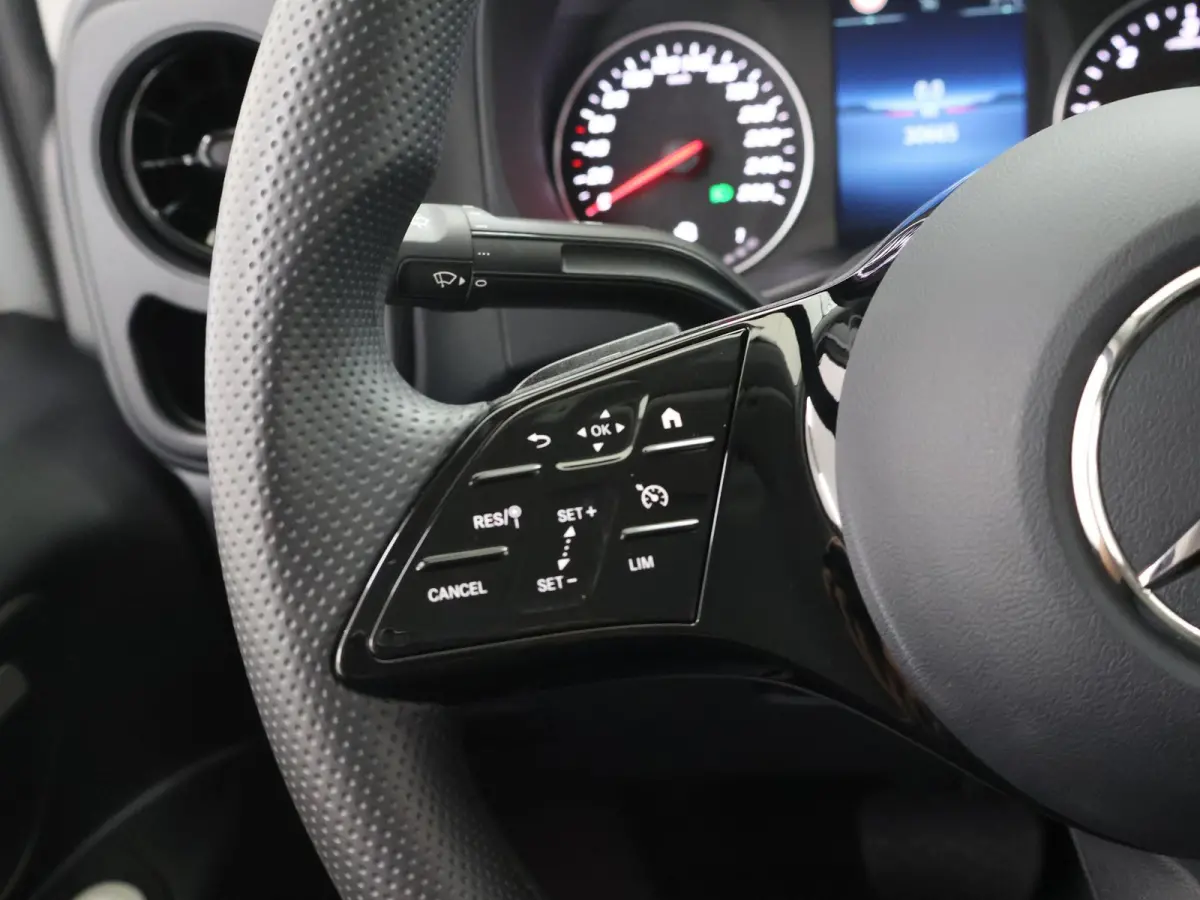 119 CDI | Aut. | XL L3 | Dubbele Cabine | 5-zits | Stoelverwarming | Navigatie | Parkeercamera | Cruise Control | Certified