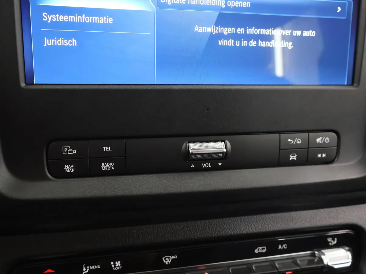 119 CDI | Aut. | XL L3 | Dubbele Cabine | 5-zits | Stoelverwarming | Navigatie | Parkeercamera | Cruise Control | Certified
