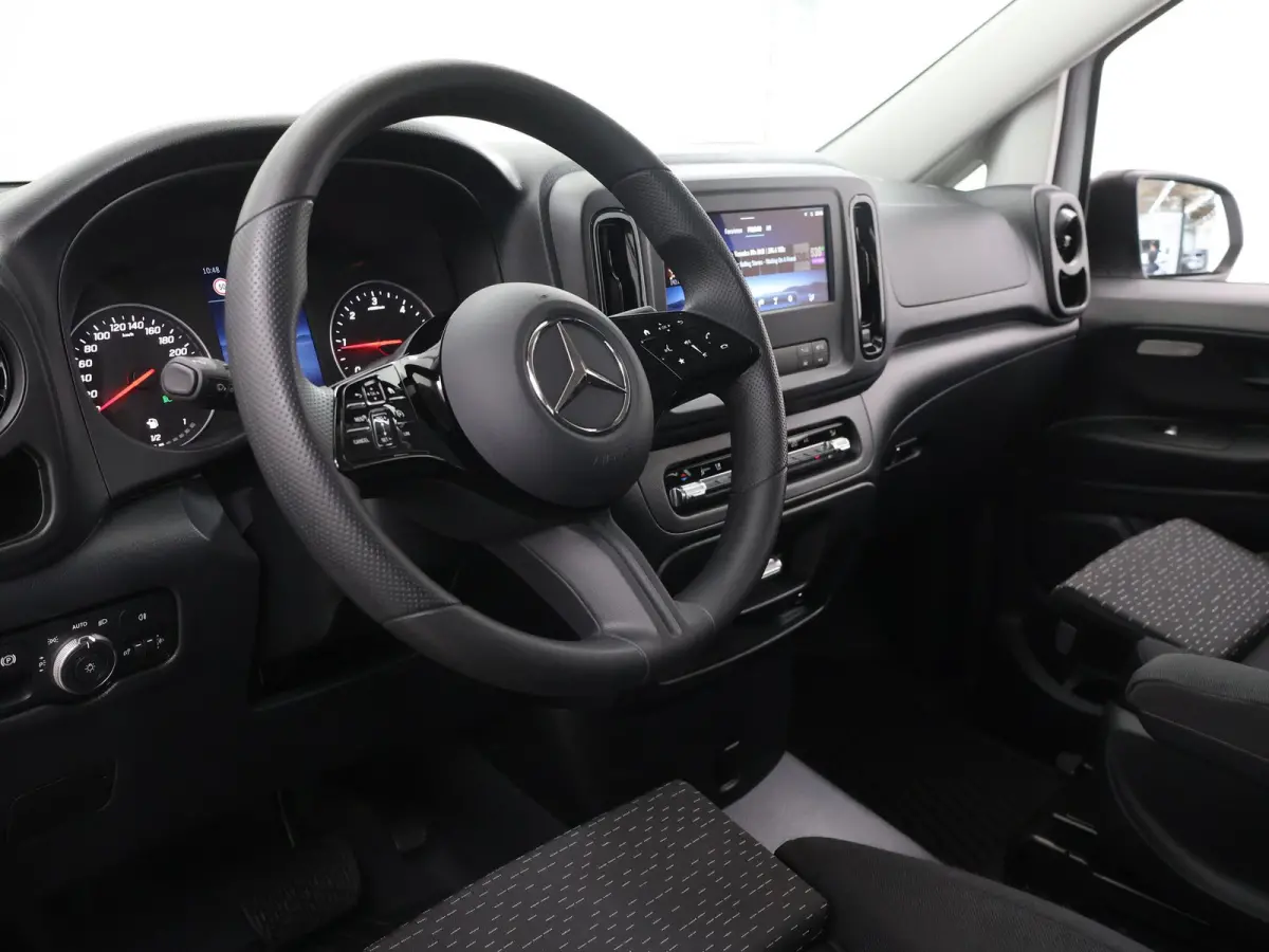 119 CDI | Aut. | XL L3 | Dubbele Cabine | 5-zits | Stoelverwarming | Navigatie | Parkeercamera | Cruise Control | Certified