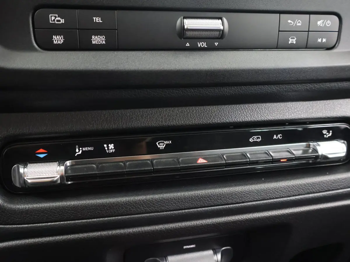 119 CDI | Aut. | XL L3 | Dubbele Cabine | 5-zits | Stoelverwarming | Navigatie | Parkeercamera | Cruise Control | Certified