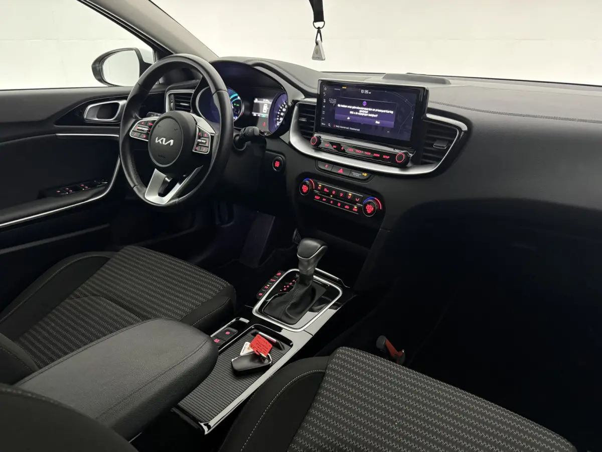 1.6 GDI PHEV DynamicLine | Camera | Cruise | Carplay | Keyless | Navi | LED | NAP